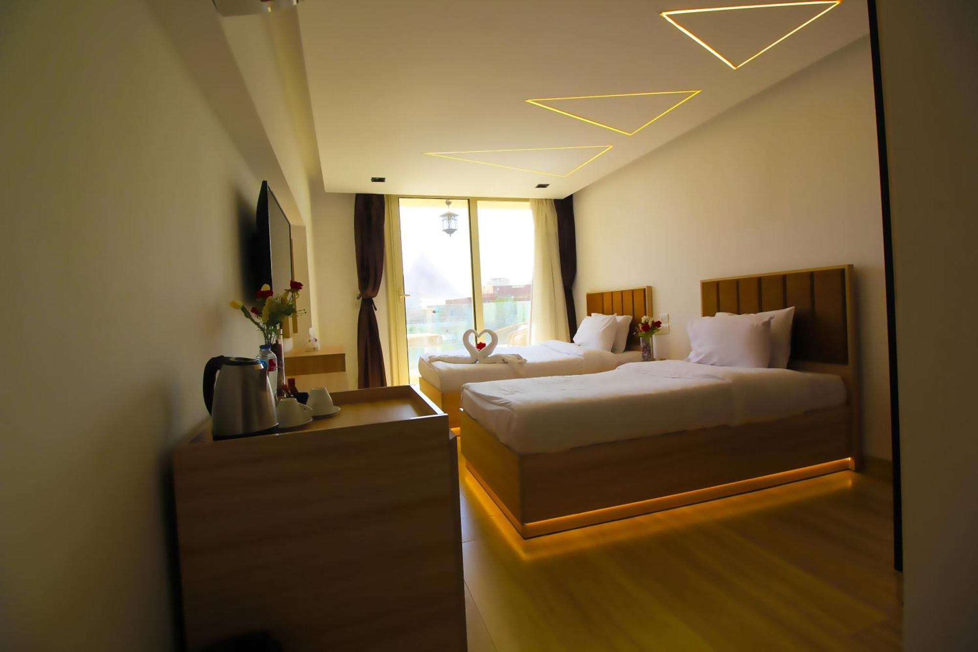 The Platinum Pyramid View Inn Kafrat al Jabal Екстер'єр фото