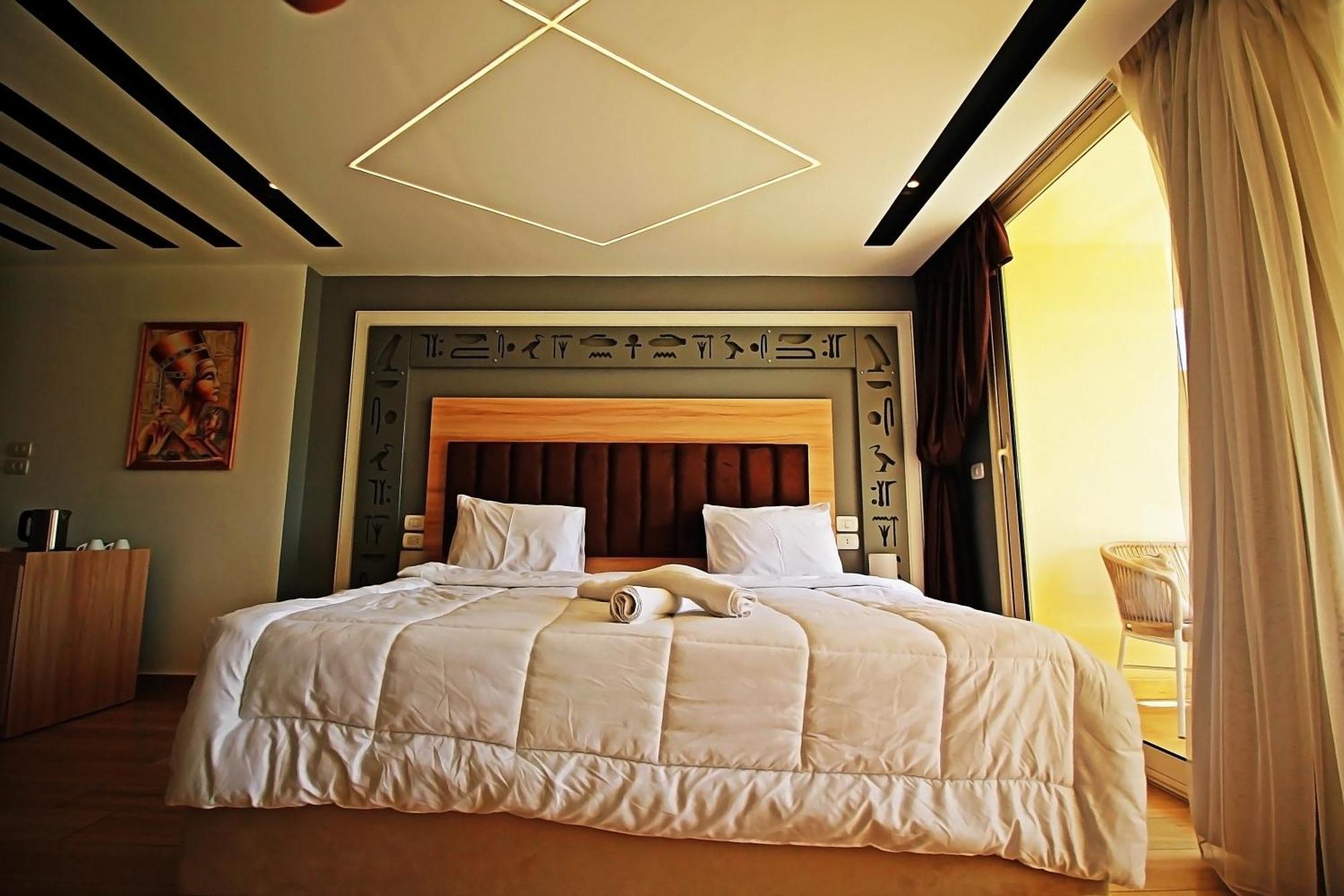 The Platinum Pyramid View Inn Kafrat al Jabal Екстер'єр фото