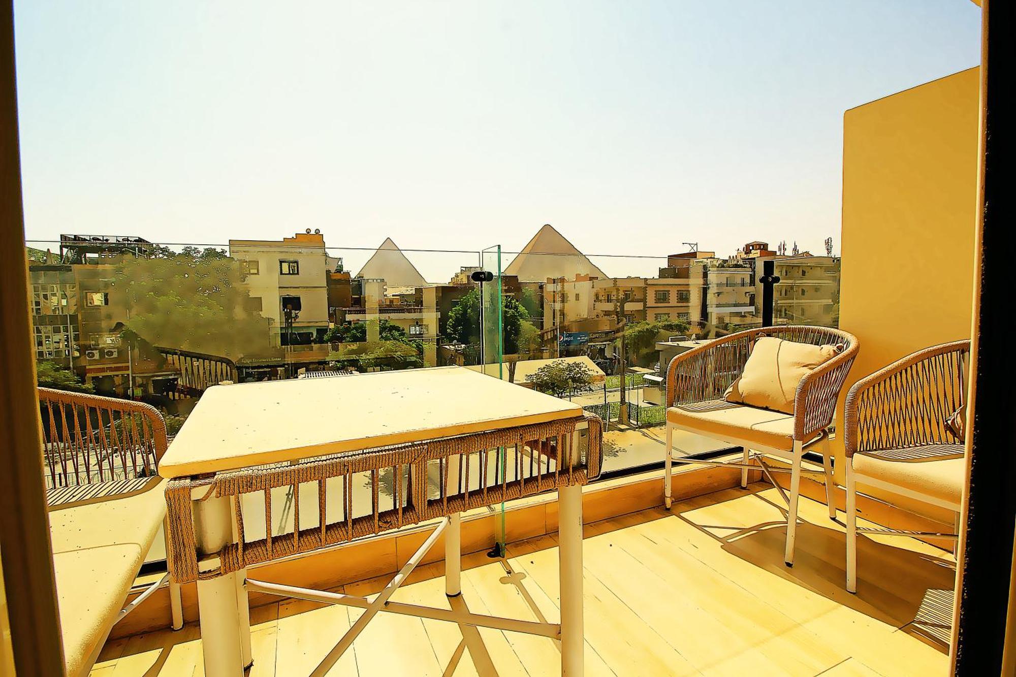 The Platinum Pyramid View Inn Kafrat al Jabal Екстер'єр фото